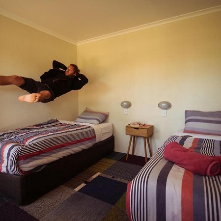 Jump Inn Alice Budget Accommodation Alice Springs Eksteriør billede