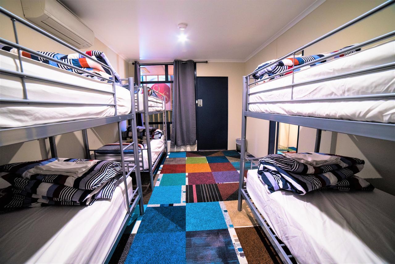 Jump Inn Alice Budget Accommodation Alice Springs Eksteriør billede